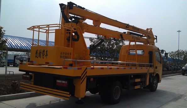 18�ז|�L(f��ng)�������߿����I(y��)܇�DƬ