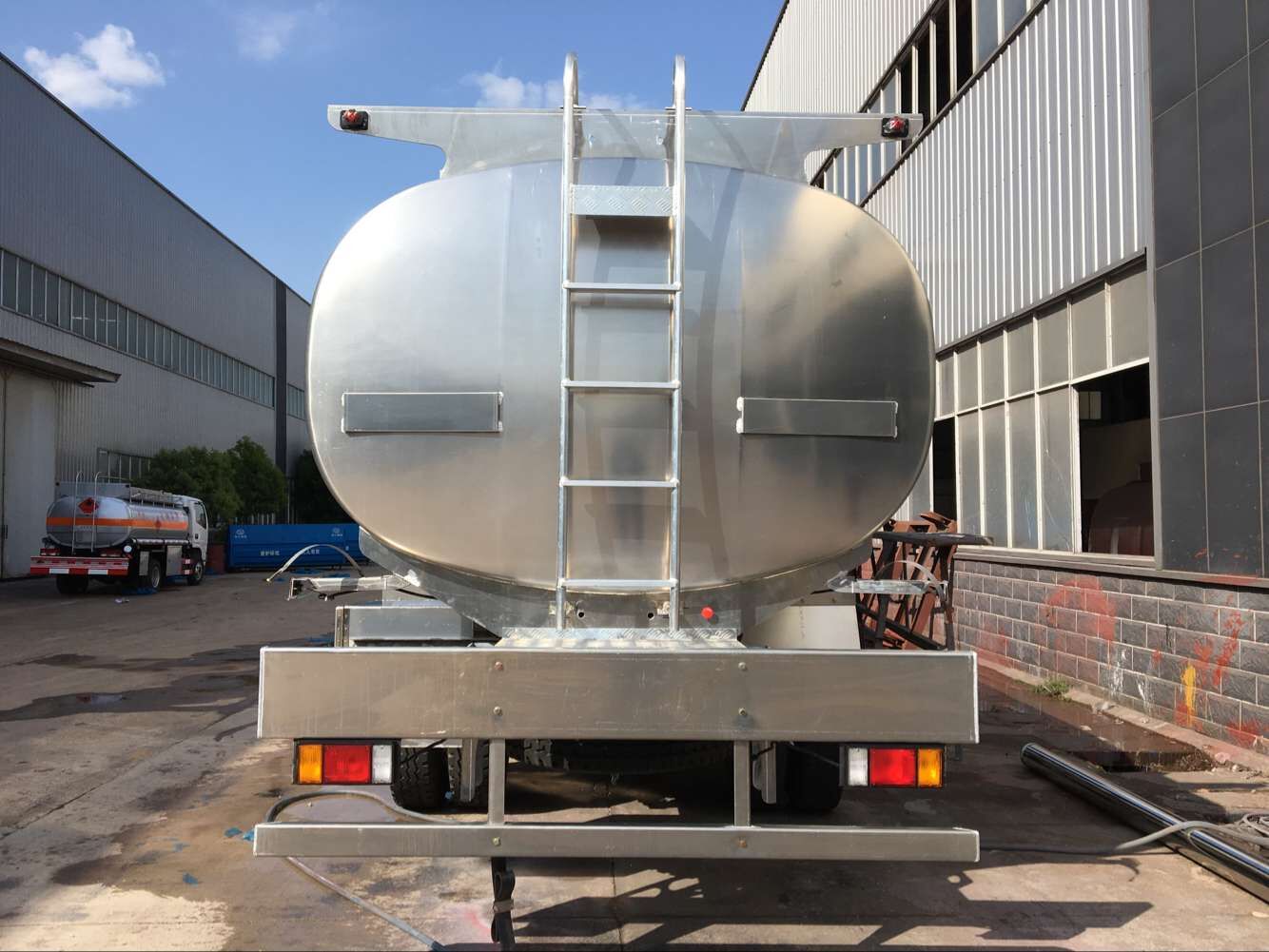 �|�L(f��ng)����С���S�X�Ͻ��͹�܇�DƬ