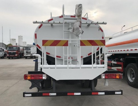 ����W��15����ˮ܇(ch��)