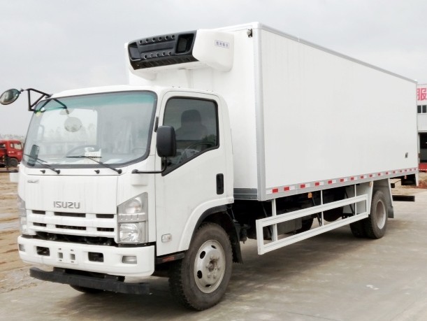 �c���ʮ�700P����6.8�����܇