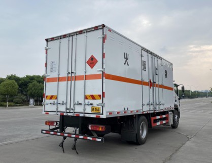 ����W�R��3���ȼҺ�w6.8��Σ�U(xi��n)Ʒ��ʽ�\(y��n)ݔ܇