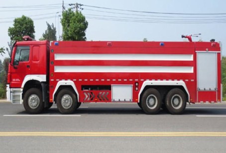 ��(gu��)��24����������ǰ�ĺ��ˮ������܇�DƬ