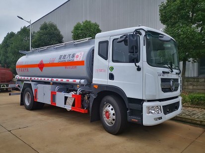 ��(gu��)��12���|�L(f��ng)������D9�͹�܇�෽λ�DƬ