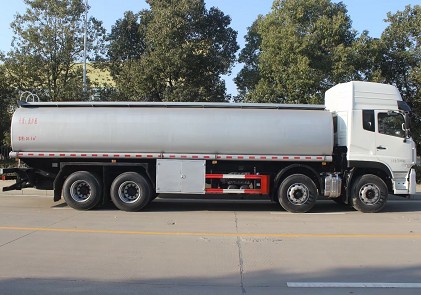 �����|�L����ǰ�ĺ�˹�Һ܇�DƬ