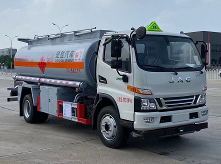 ���������E�8���͹�܇�DƬ