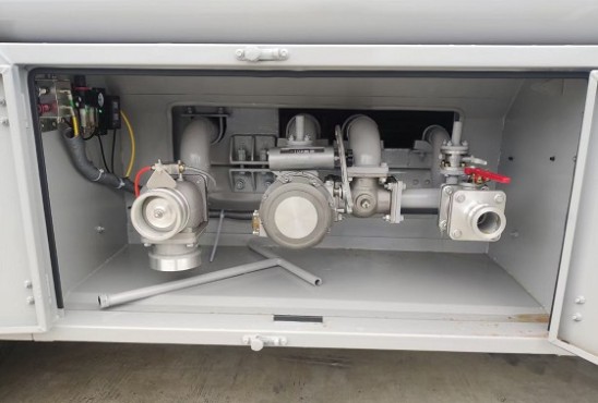 �����|�L������8������܇/�\��܇�DƬ