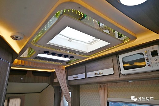 �R���M(j��n)�����S��C�ͷ�܇