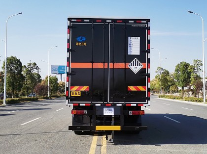 �����|�L(f��ng)��������8X4��ʽ����Ʒ�\ݔ܇