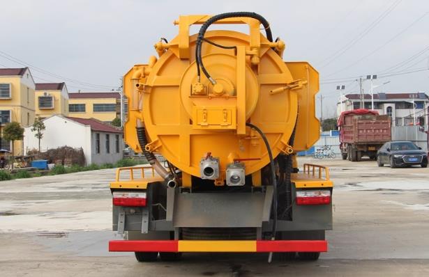 �|�L(f��ng)������8.5����ϴ����܇