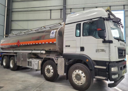 �����ǵ¿�ǰ�ĺ��20���͹�܇