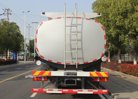 ��������ǰ�ĺ�˹�Һ܇