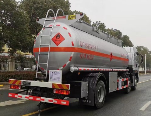 ���JK6ǰ�ĺ���20����ȼҺ�w��ʽ�\ݔ܇