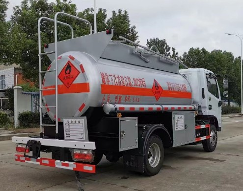 �|�L(f��ng)С������4.6����ȼҺ�w��ʽ�\(y��n)ݔ܇