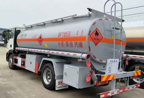 重汽豪沃TX單橋10噸油罐車_楚勝牌CSC5187GJYZ6型加油車 重汽豪沃TX單橋10噸油罐車_楚勝牌CSC5187GJYZ6型加油車