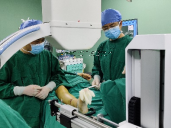 CO接骨機器人輔助復位治療高能量損傷Pilon骨折一例